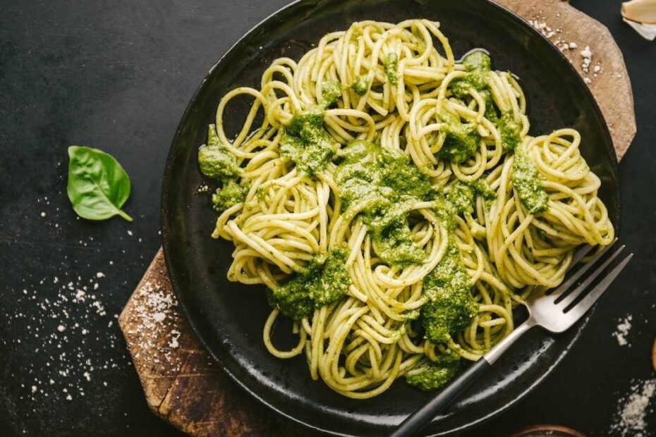 spaghetti z pesto