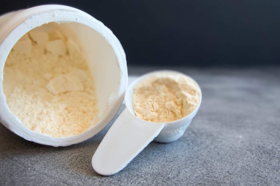 Colostrum w formie proszku do rozpuszczenia w wodzie z dołączoną miarką