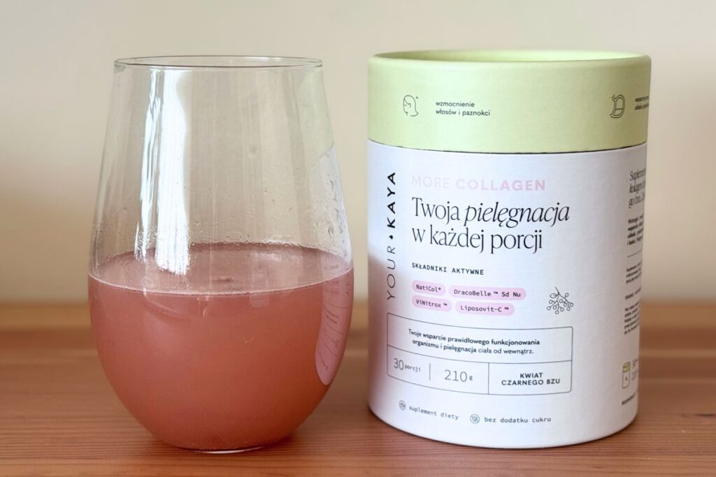 Kolagen Your Kaya Kwiat Czarnego Bzu po rozpuszczeniu w wodzie